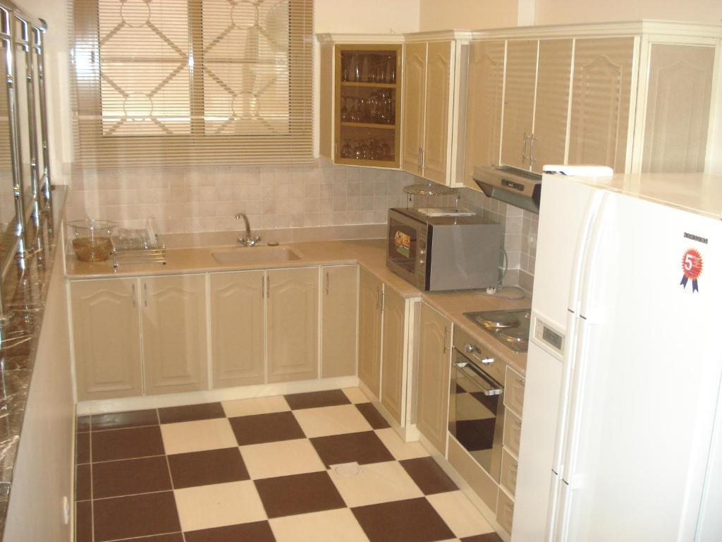 Al Tayyar Suites & Hotel Apartments - Riyadh Bilik gambar